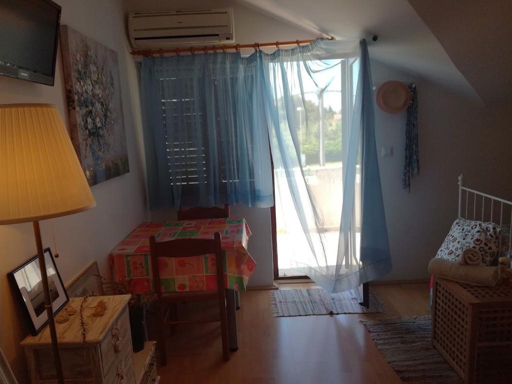Sukošan Apartments Tamara מראה חיצוני תמונה