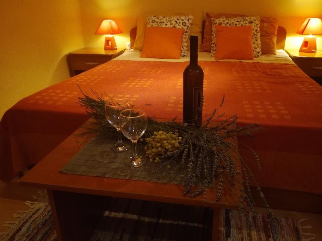 Sukošan Apartments Tamara מראה חיצוני תמונה