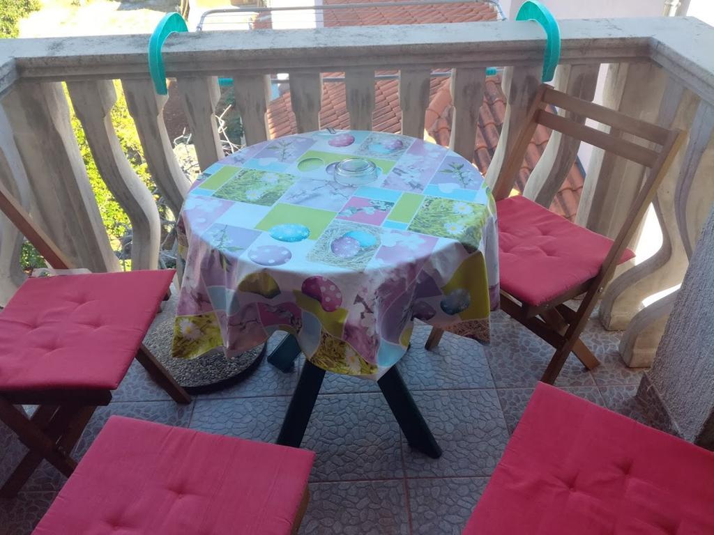 Sukošan Apartments Tamara מראה חיצוני תמונה