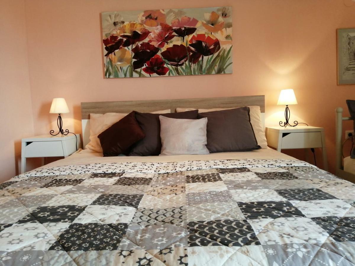 Sukošan Apartments Tamara מראה חיצוני תמונה